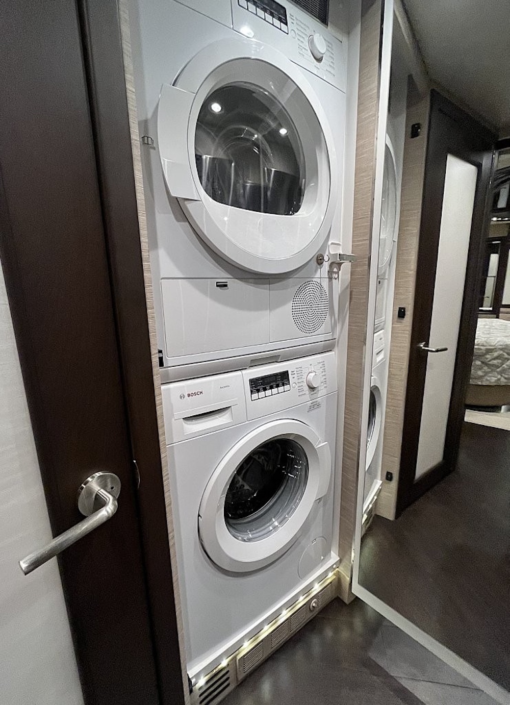 2016 Prevost Liberty H3-45 For Sale