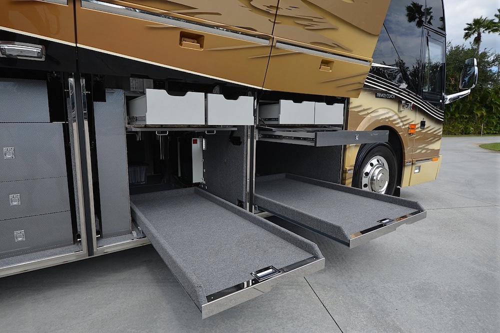 2016 Prevost Liberty H3-45 For Sale