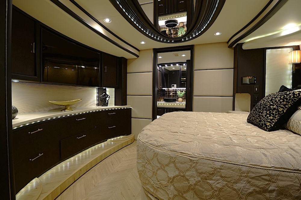 2016 Prevost Liberty H3-45 For Sale