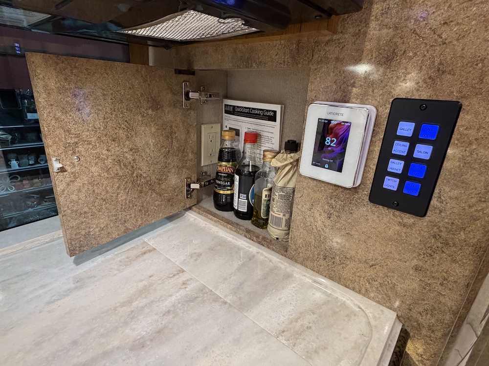 2016 Prevost Marathon H3-45 For Sale