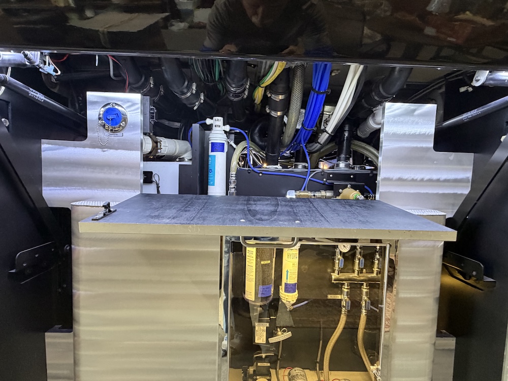2016 Prevost Marathon H3-45 For Sale