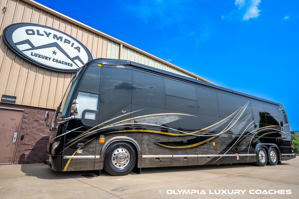 2016 Prevost Marathon H3-45 For Sale