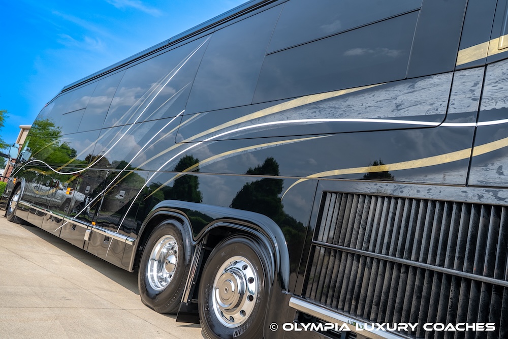 2016 Prevost Marathon H3-45 For Sale