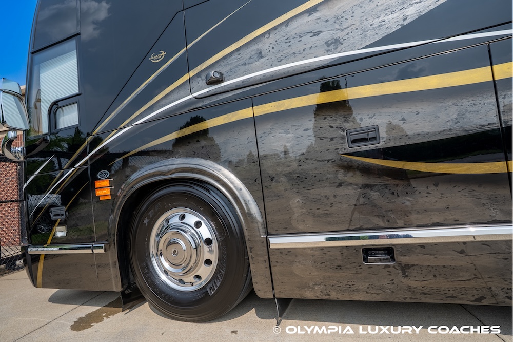 2016 Prevost Marathon H3-45 For Sale