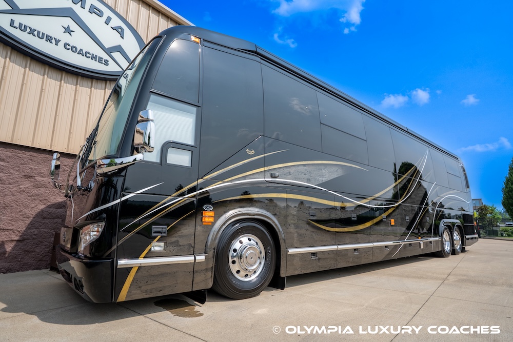 2016 Prevost Marathon H3-45 For Sale