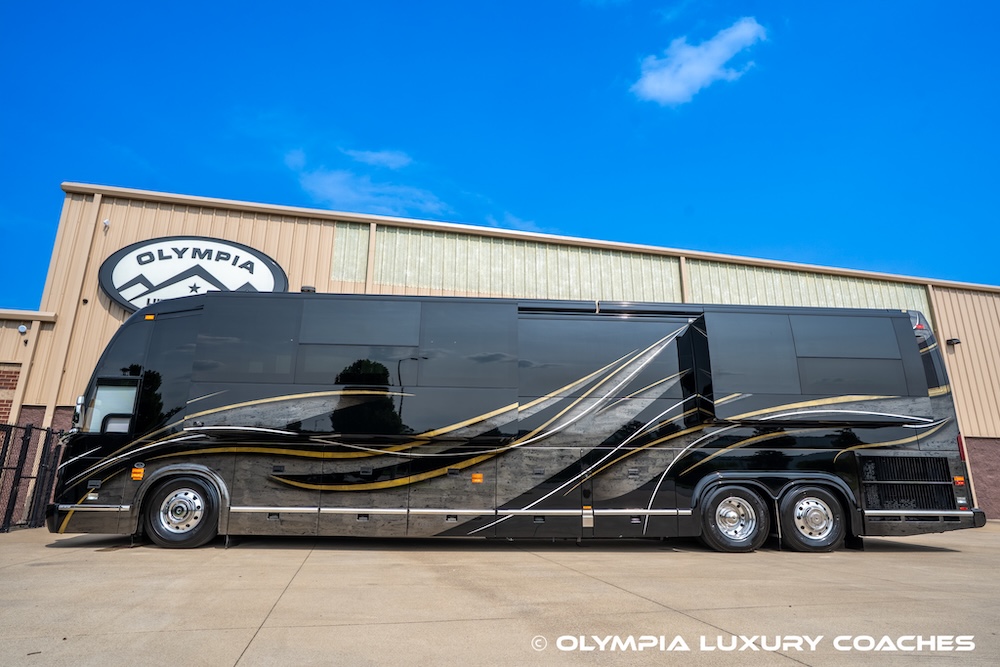 2016 Prevost Marathon H3-45 For Sale