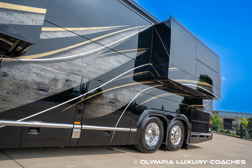 2016 Prevost Marathon H3-45 For Sale