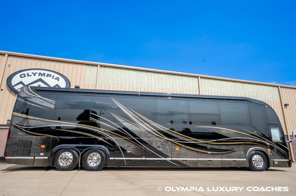 2016 Prevost Marathon H3-45 For Sale