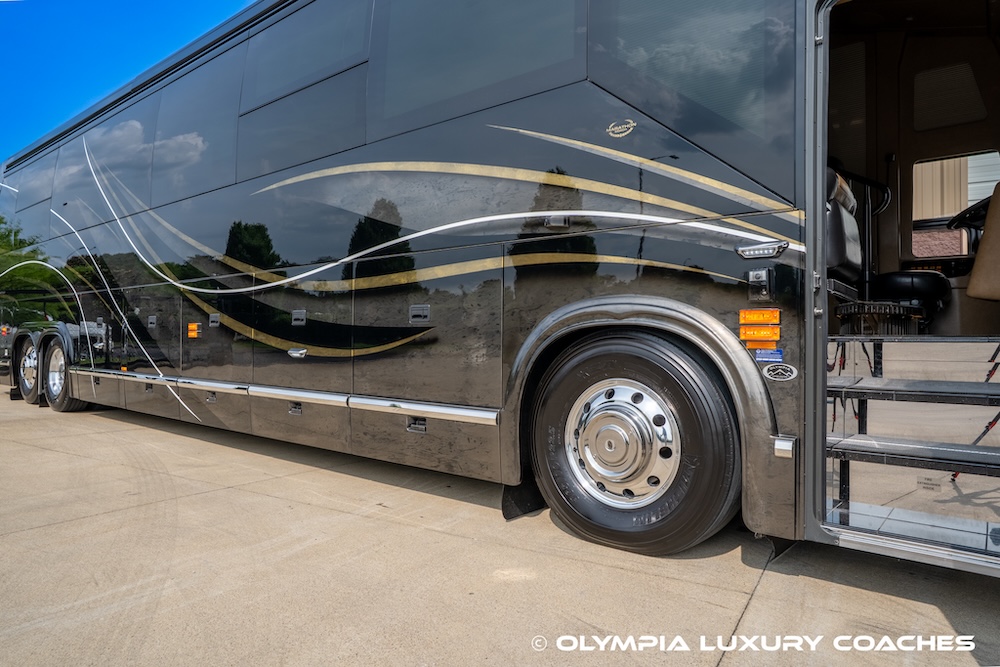 2016 Prevost Marathon H3-45 For Sale