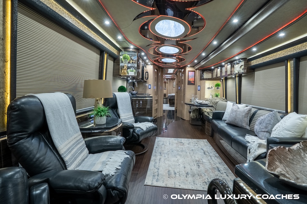 2016 Prevost Marathon H3-45 For Sale
