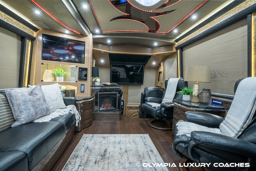 2016 Prevost Marathon H3-45 For Sale