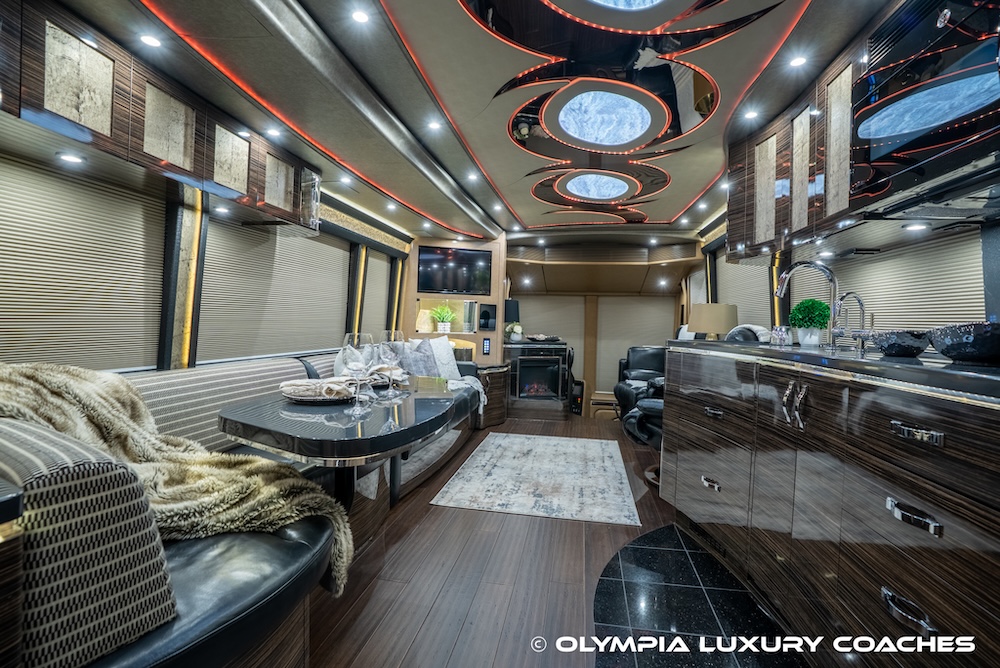2016 Prevost Marathon H3-45 For Sale