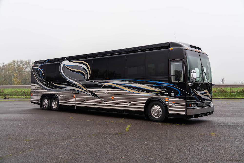 2016 Prevost Marathon X3 For Sale