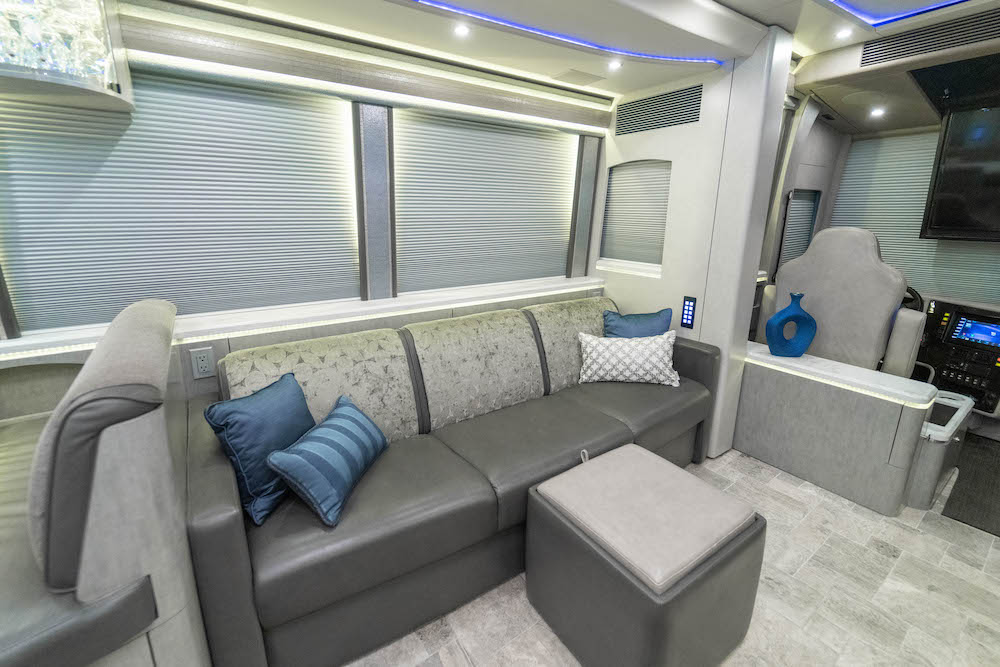 2016 Prevost Marathon X3 For Sale