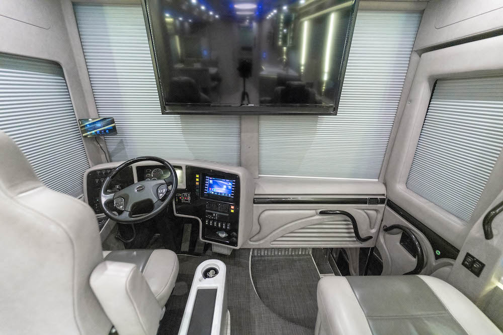 2016 Prevost Marathon X3 For Sale