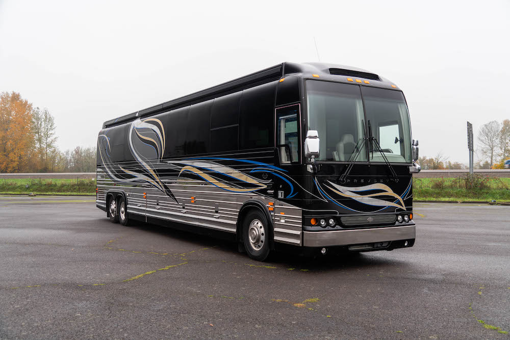 2016 Prevost Marathon X3 For Sale