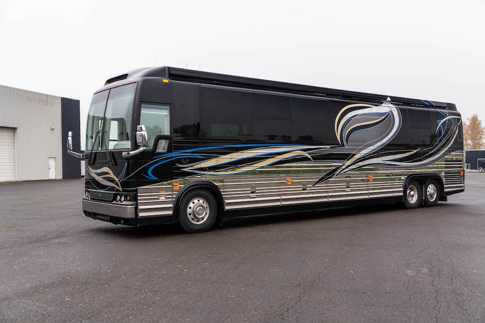 2016 Prevost Marathon X3 For Sale