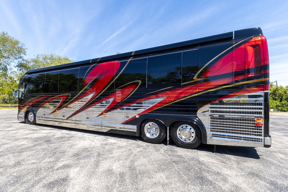 2016 Prevost Marathon X3 For Sale