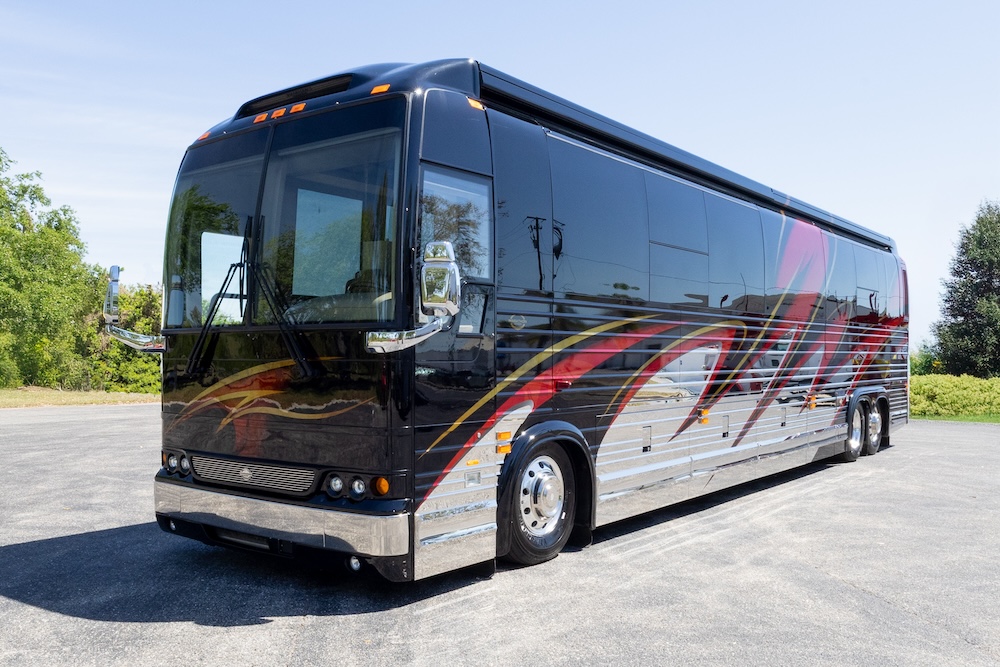 2016 Prevost Marathon X3 For Sale