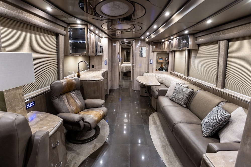 2016 Prevost Marathon X3 For Sale
