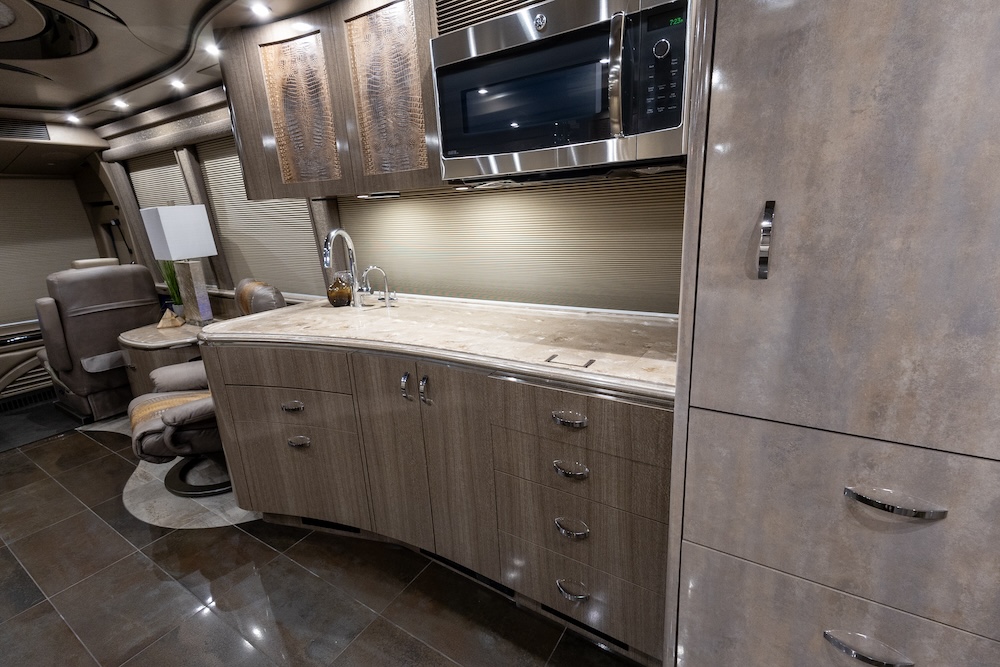 2016 Prevost Marathon X3 For Sale