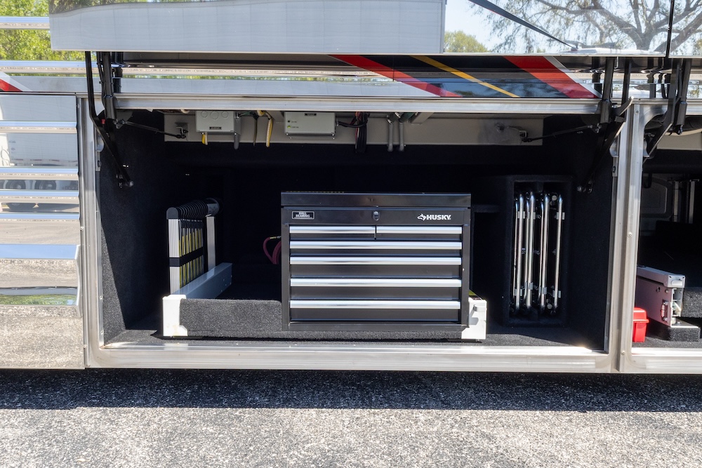 2016 Prevost Marathon X3 For Sale