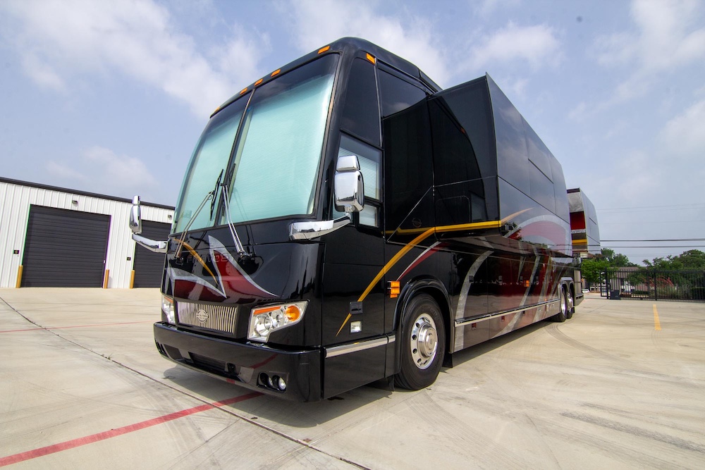 2016 Prevost Marathon H3-45 For Sale