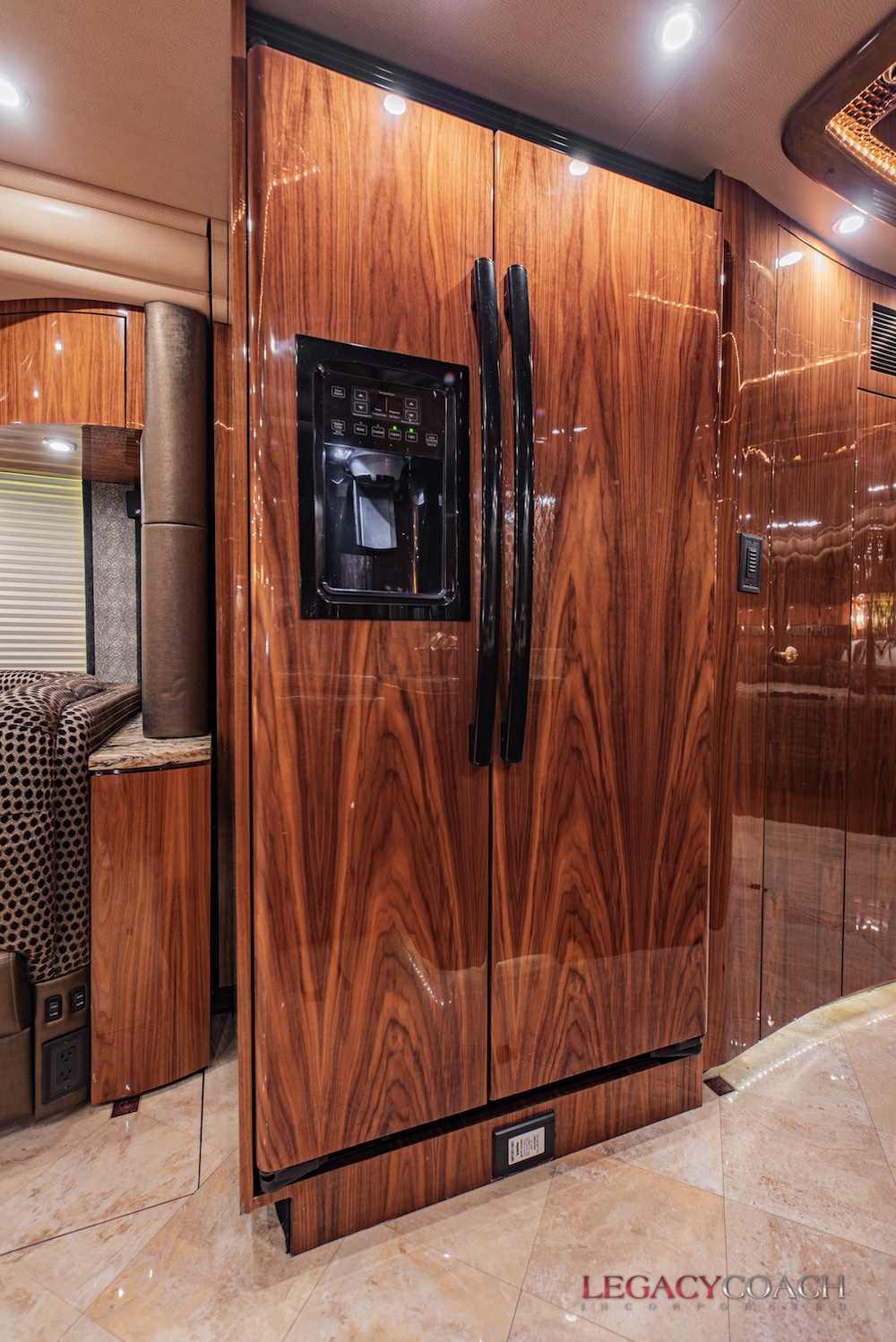 2016 Prevost Millennium H3-45 For Sale