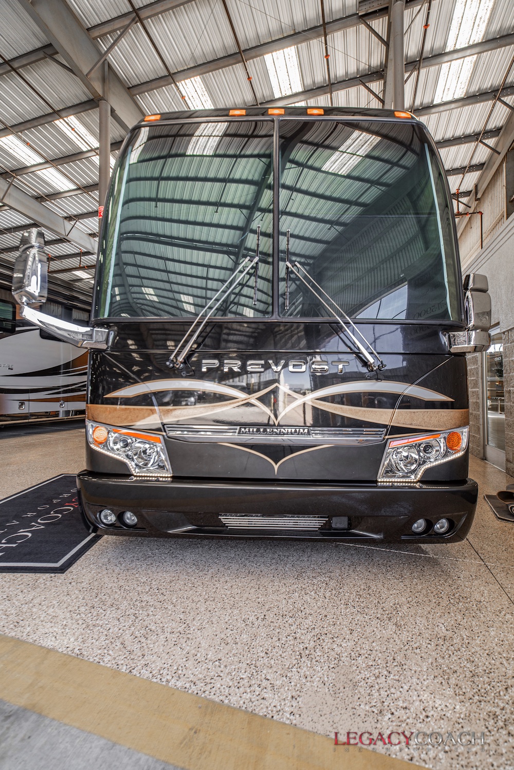 2016 Prevost Millennium H3-45 For Sale