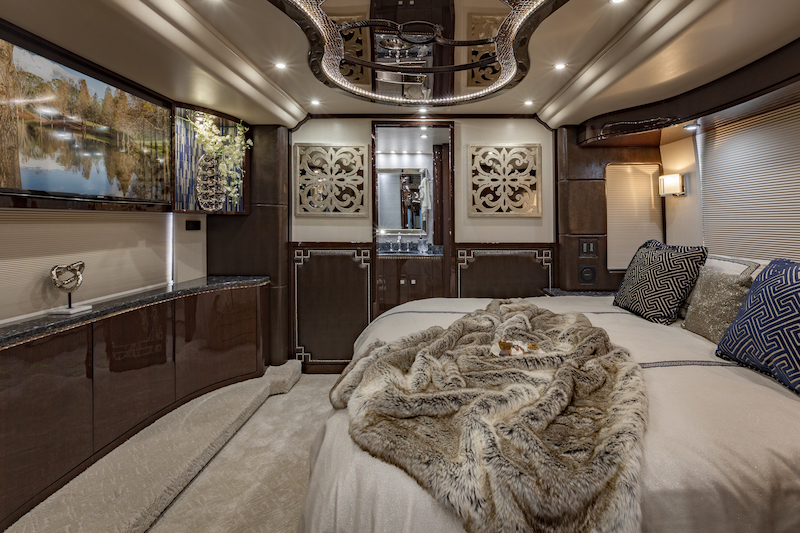 2016 Prevost Millennium H3-45 For Sale