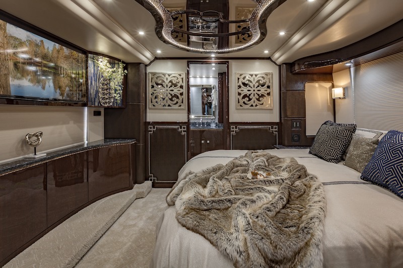 2016 Prevost Millennium H3-45 For Sale