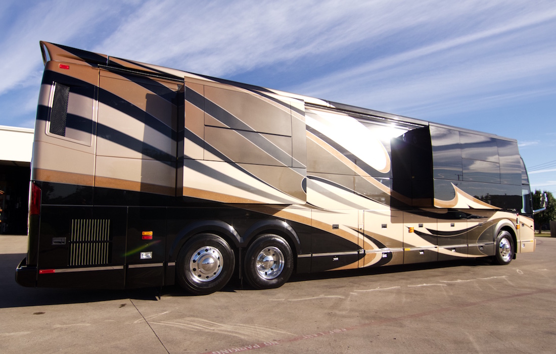 2016 Prevost Millennium H3-45 For Sale