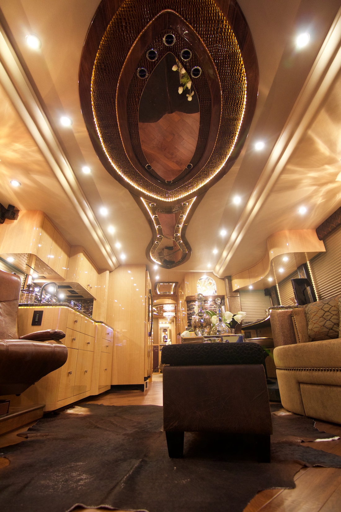 2016 Prevost Millennium H3-45 For Sale