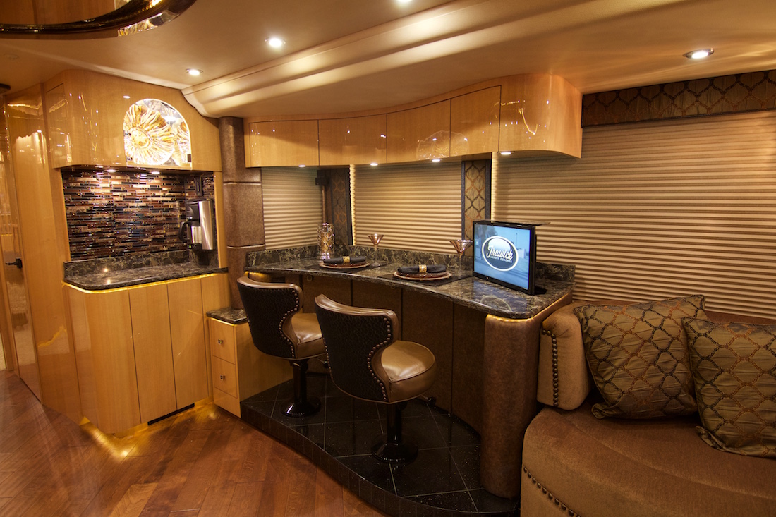 2016 Prevost Millennium H3-45 For Sale