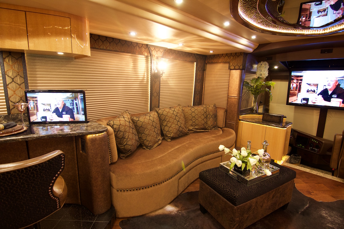 2016 Prevost Millennium H3-45 For Sale