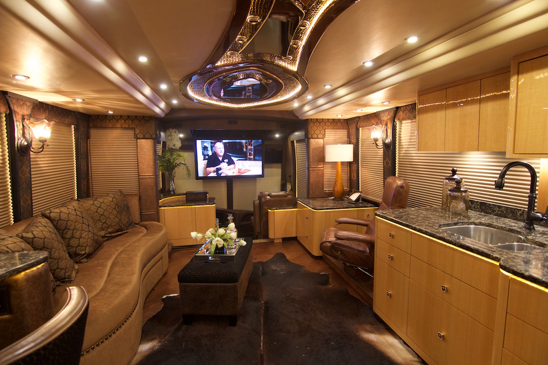 2016 Prevost Millennium H3-45 For Sale