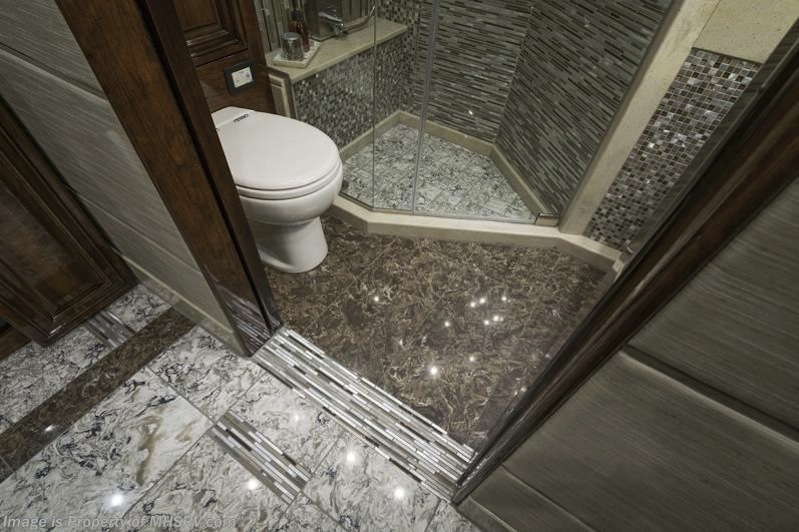 2016 Prevost Outlaw H3-45 For Sale