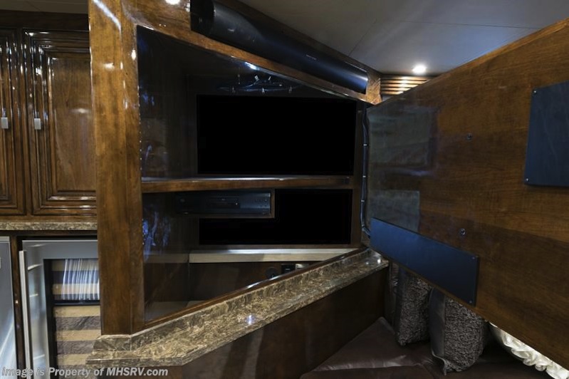 2016 Prevost Outlaw H3-45 For Sale