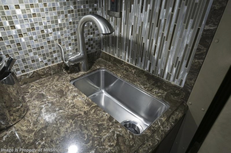 2016 Prevost Outlaw H3-45 For Sale