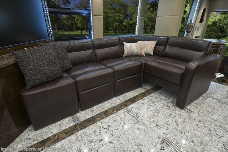 2016 Prevost Outlaw H3-45 For Sale