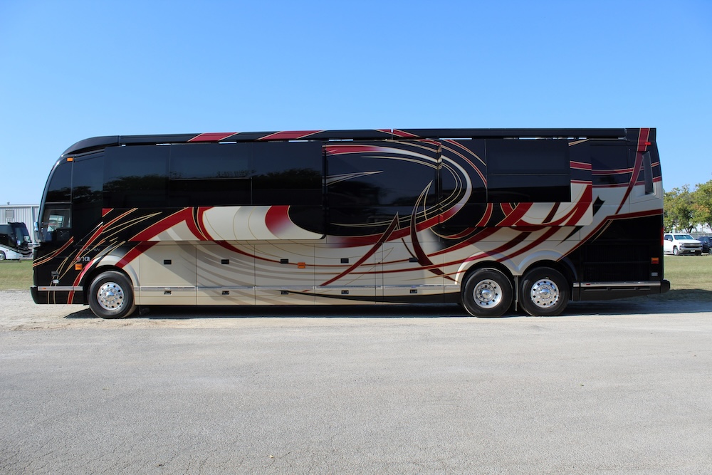 2016 Prevost Outlaw H3-45 For Sale