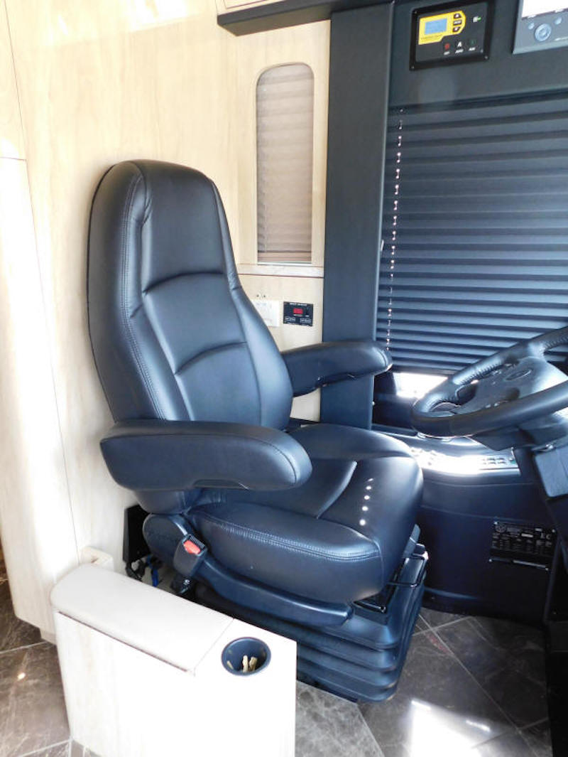 2016 Prevost Star H3-45 For Sale