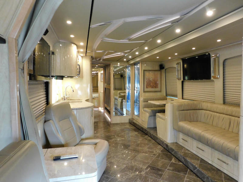 2016 Prevost Star H3-45 For Sale