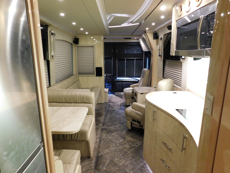 2016 Prevost Star H3-45 For Sale