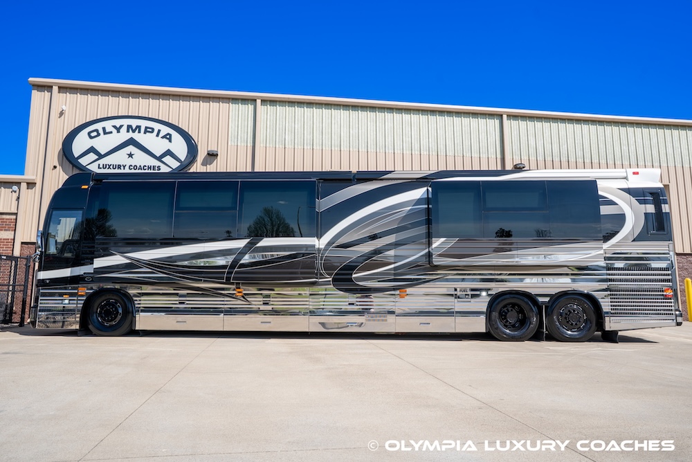 2017 Prevost Emerald X3 For Sale