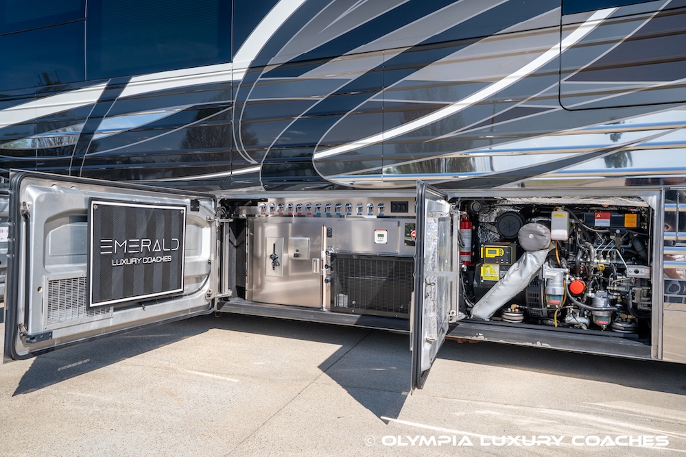 2017 Prevost Emerald X3 For Sale