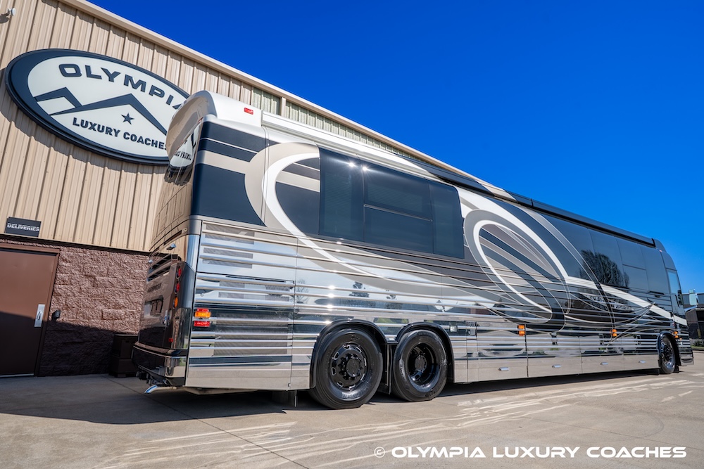 2017 Prevost Emerald X3 For Sale