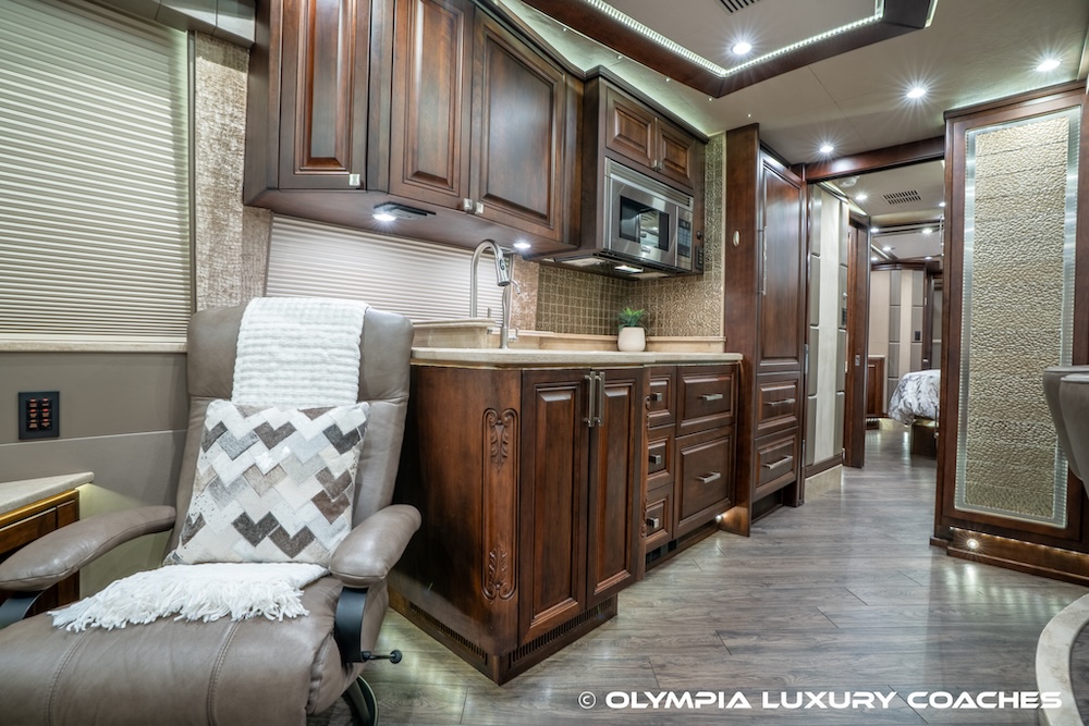 2017 Prevost Emerald X3 For Sale