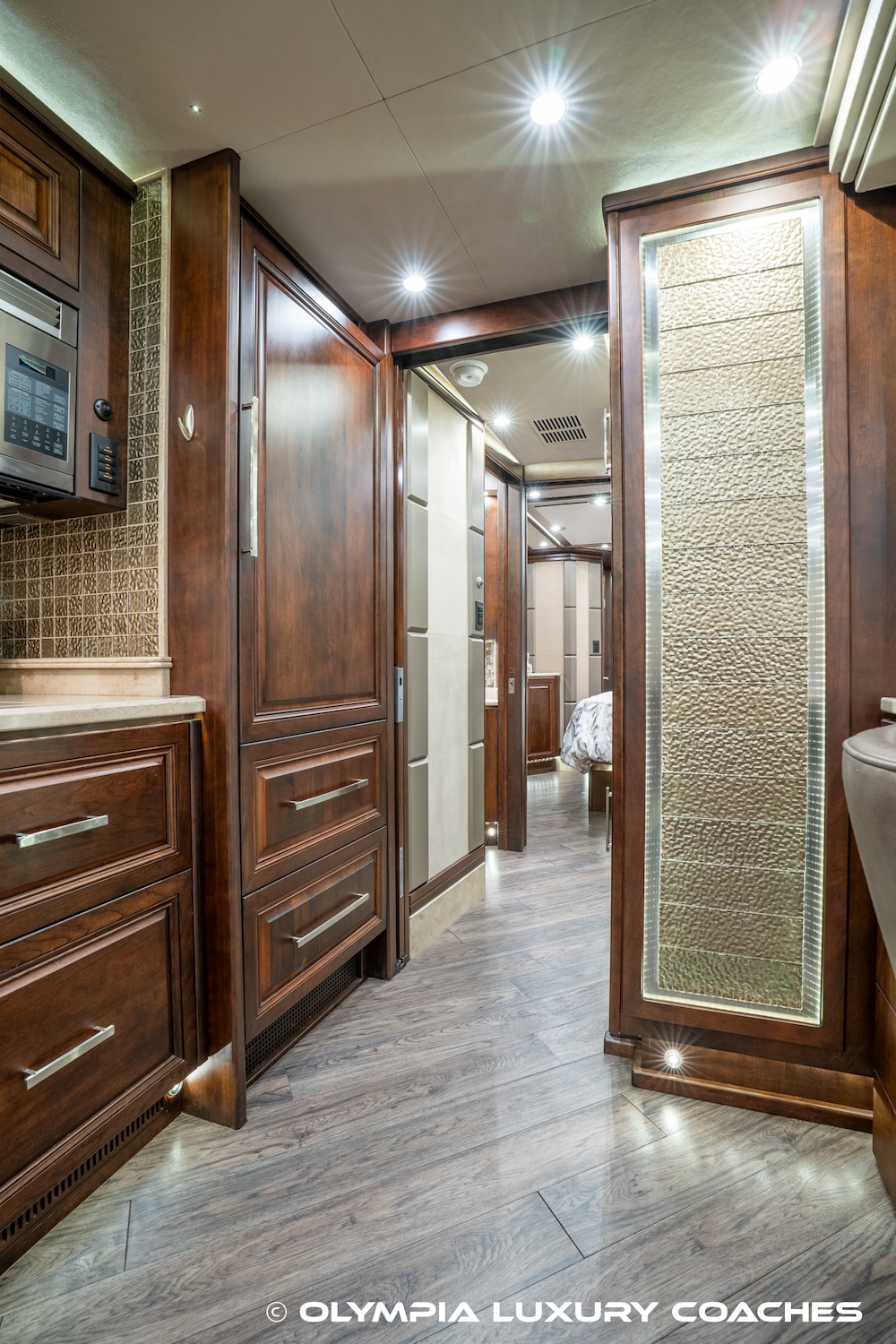 2017 Prevost Emerald X3 For Sale