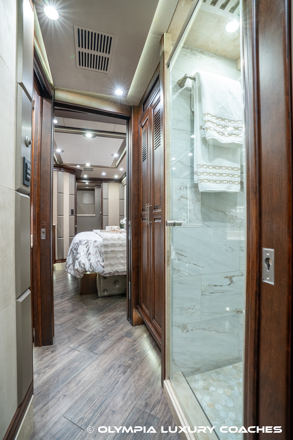 2017 Prevost Emerald X3 For Sale